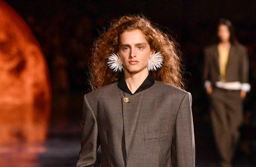 Chanel Spring 2026 Ready-to-Wear Runway, Fashion Show & Collection Review