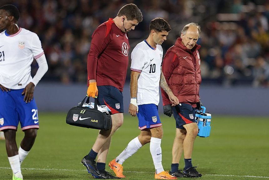 Christian Pulisic suffers hamstring injury in U.S. win over Australia