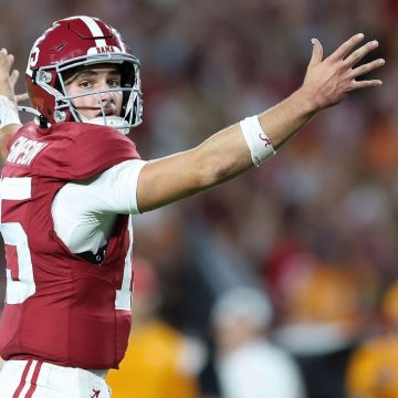 College football betting: Ascending Alabama looks like class of SEC