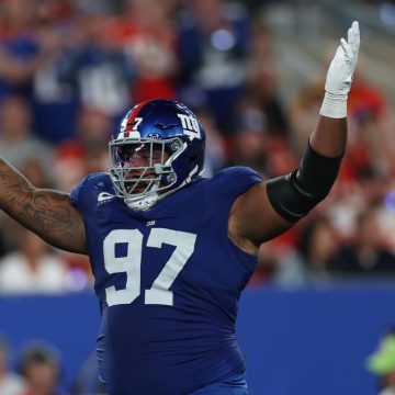 Dexter Lawrence rips Carl Banks for 'delusional' comments