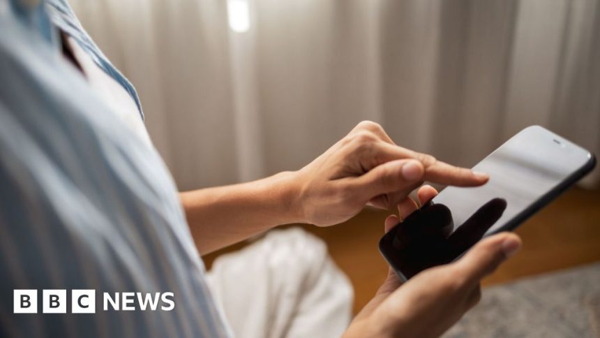 Digital veteran card could be case study for ID rollout, says minister