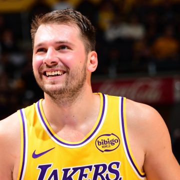 Dream and Realistic Trade Targets for Every NBA Team During Dream and Realistic Trade Targets for Every NBA Team During 2025-26 NBA Season