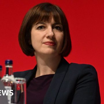 Education secretary accuses Reform of 'Victorian era' pupil plan Education secretary accuses Reform of 'Victorian era' pupil plan