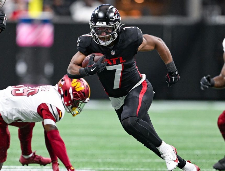 Falcons' Robinson talks LeBron James X shoutout, connection after big night