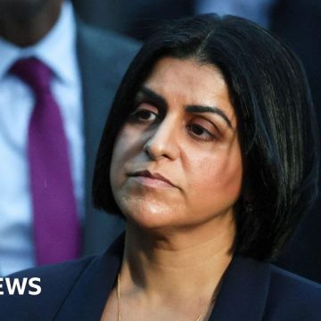 Focus of grooming inquiry 'will not change', home secretary insists