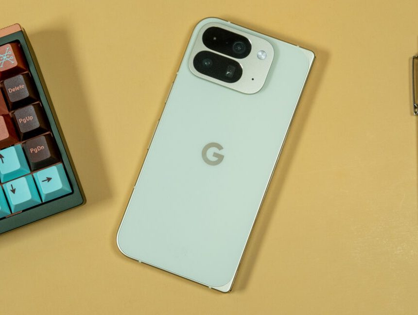 Pixel 10 Pro Fold keyboard glamor