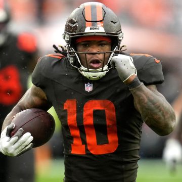 How Much is Browns' Quinshon Judkins Worth in Fantasy Trade After 3 TDs vs. Dolphins?