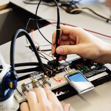 How to Get Your Kids Into STEM Even When Its Future Is Uncertain