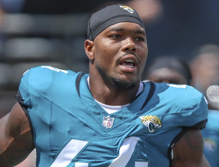 Jaguars' Travon Walker Has Surgery on Wrist Injury, Could Play vs. Chiefs on MNF
