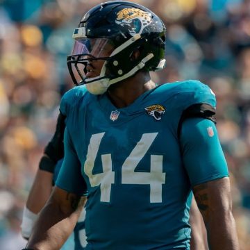 Jaguars' Travon Walker has wrist surgery, could play vs. Chiefs