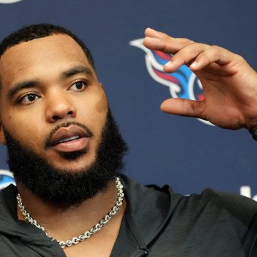 Jeffery Simmons Reportedly Stopped Titans Practice to Call Out Latham for Poor Effort