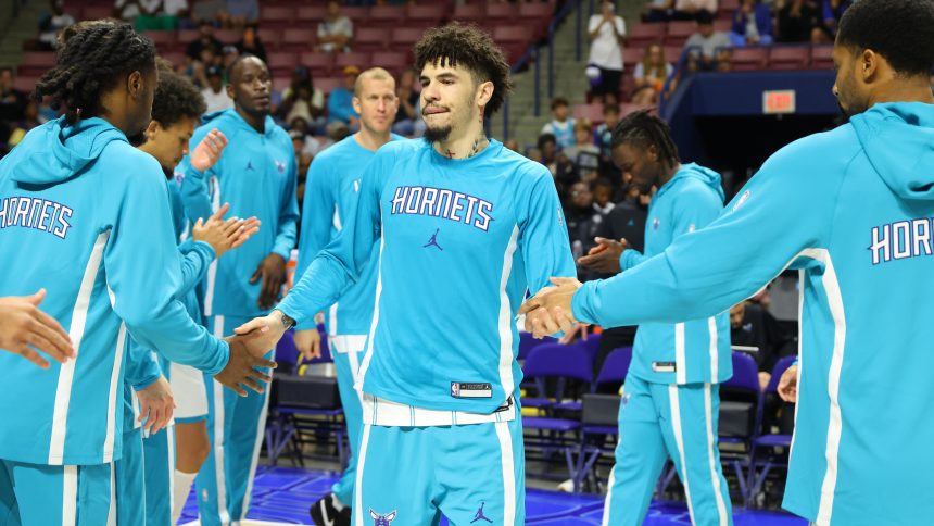 LaMelo Ball Reportedly Isn't Seen as 'the Face of a Winning Franchise' by NBA Insiders