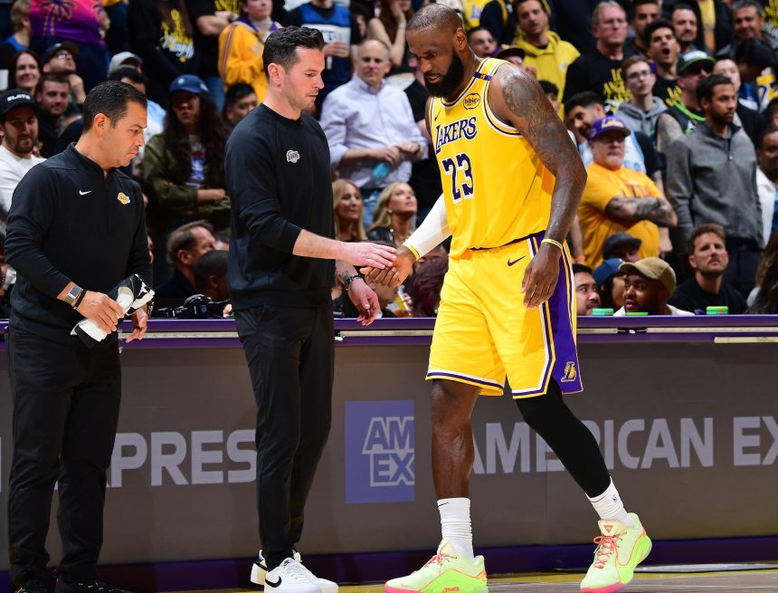 Lakers' J.J. Redick Says 'Nobody Was Freaking Out' About LeBron James' 2nd Decision