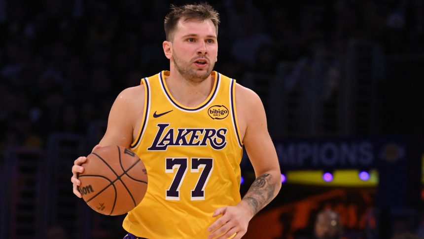 Lakers' Luka Doncic Out At Least 1 Week with Finger, Lakers' Luka Doncic Out At Least 1 Week with Finger, Leg Injuries
