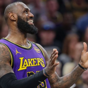 Lakers unbothered after 'Second Decision' LeBron James post