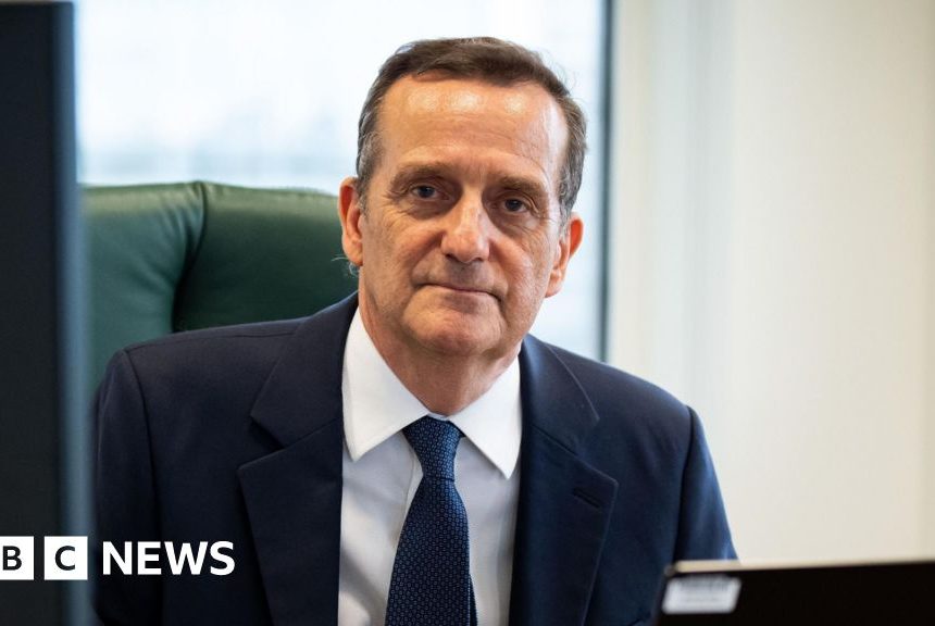 MPs demand chief prosecutor explain China spy case collapse