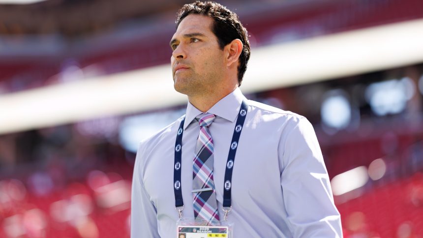 Mark Sanchez Hospitalized in Stable Condition After Reported Stabbing in Indianapolis
