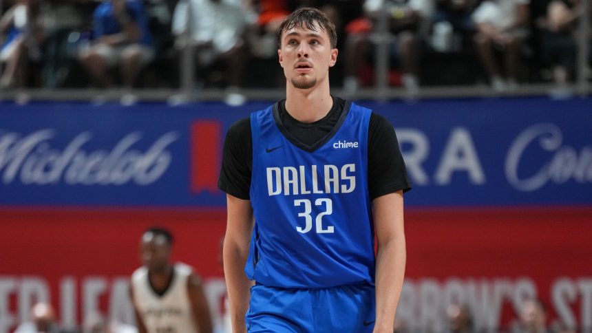 Mavs' Cooper Flagg Says Shoulder Injury is 'a Little Sore,' Mavs' Cooper Flagg Says Shoulder Injury is 'a Little Sore,' Expects to Be 'Good to Go'