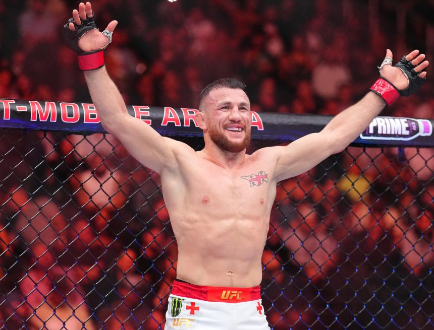 Merab Dvalishvili Beats Cory Sandhagen By UD to Retain Bantamweight Title at UFC 320