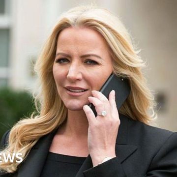 Michelle Mone should be stripped of peerage, says Badenoch