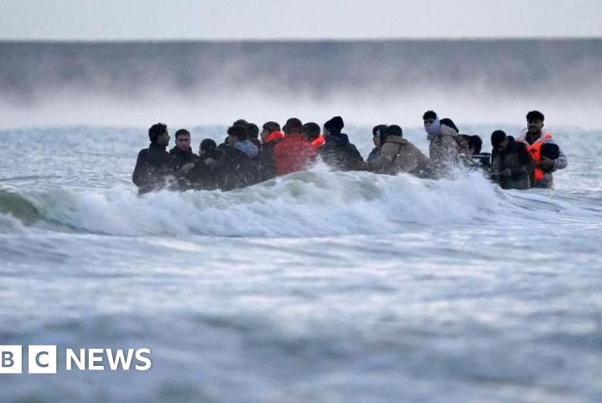 Migrant removed to France returns to UK on small boat