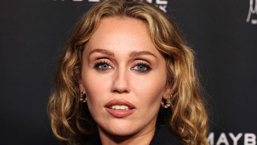 Miley Cyrus Takes the Plunge Into Power Suiting Miley Cyrus Takes the Plunge Into Power Suiting