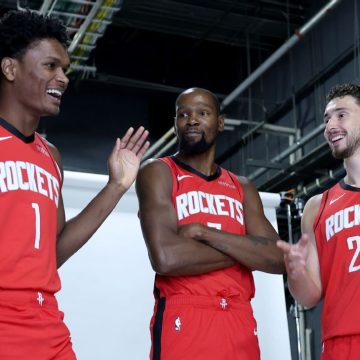 NBA teams that gained or lost the most roster value this offseason