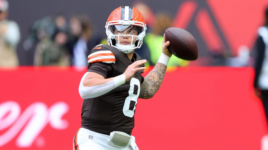 NFL Fans Praise Gabriel for Holding Off Shedeur Sanders as Wentz, Vikings Beat Browns