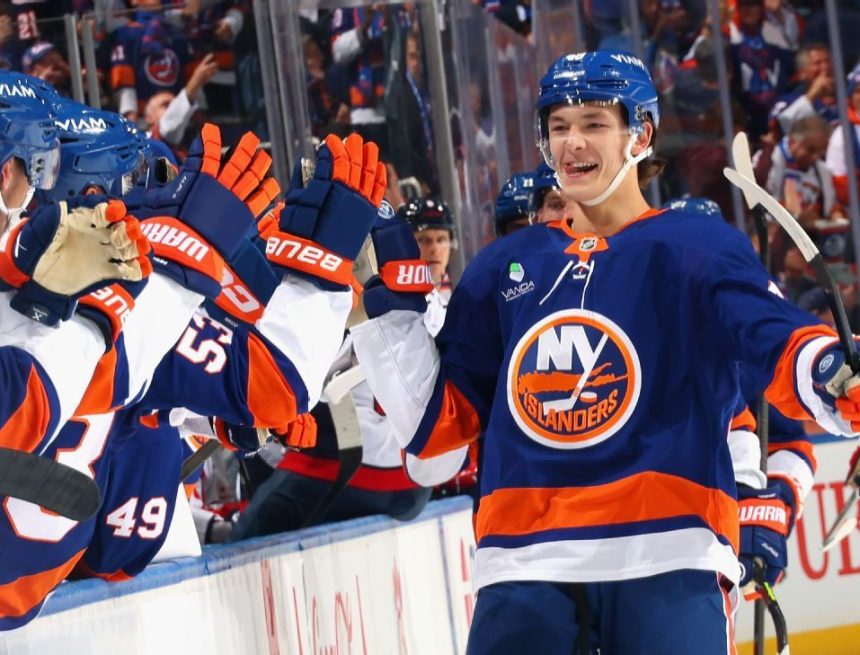 NHL's best this week: Matthew Schaefer's start, what to watch