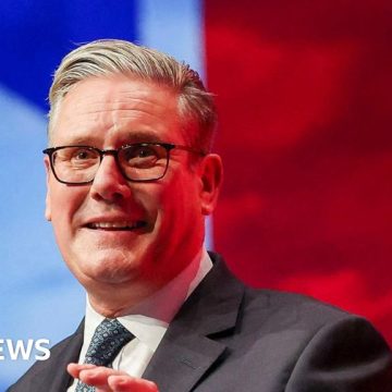 Nigel Farage doesn't believe in Britain, Starmer tells Labour conference