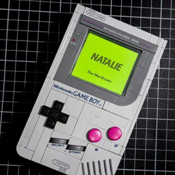 Nintendo’s chips let this Lego Game Boy upgrade kit play real cartridges