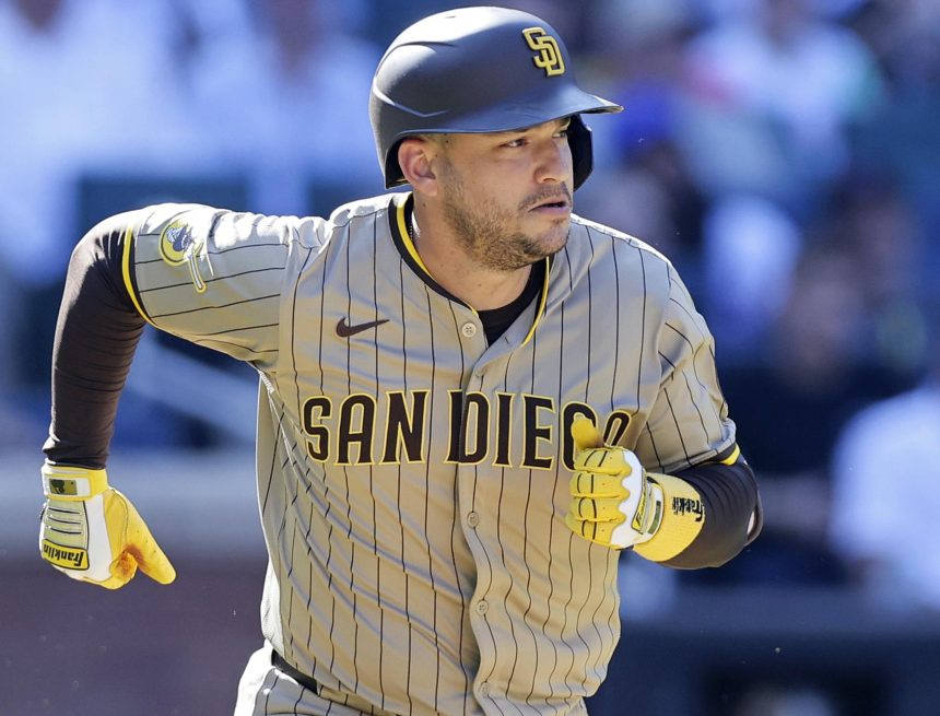Padres' Jose Iglesias Suspended, Fined for Conduct Toward Umpires After Loss to Cubs