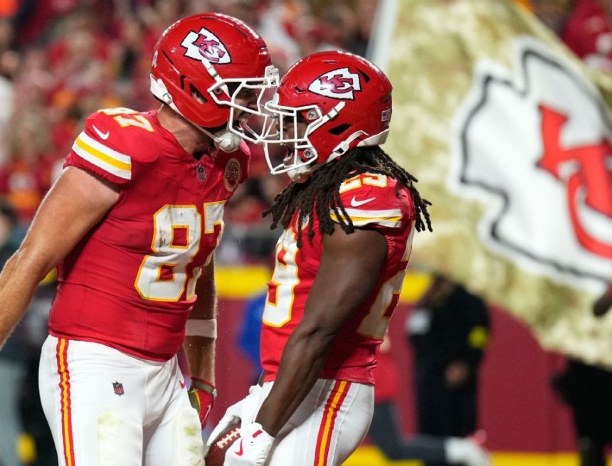 Patrick Mahomes, Travis Kelce lead Chiefs to win over Commanders