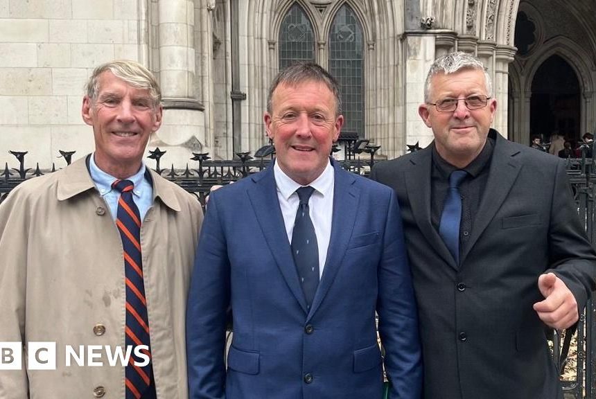 Police drop investigation into Reform councillors in Devon