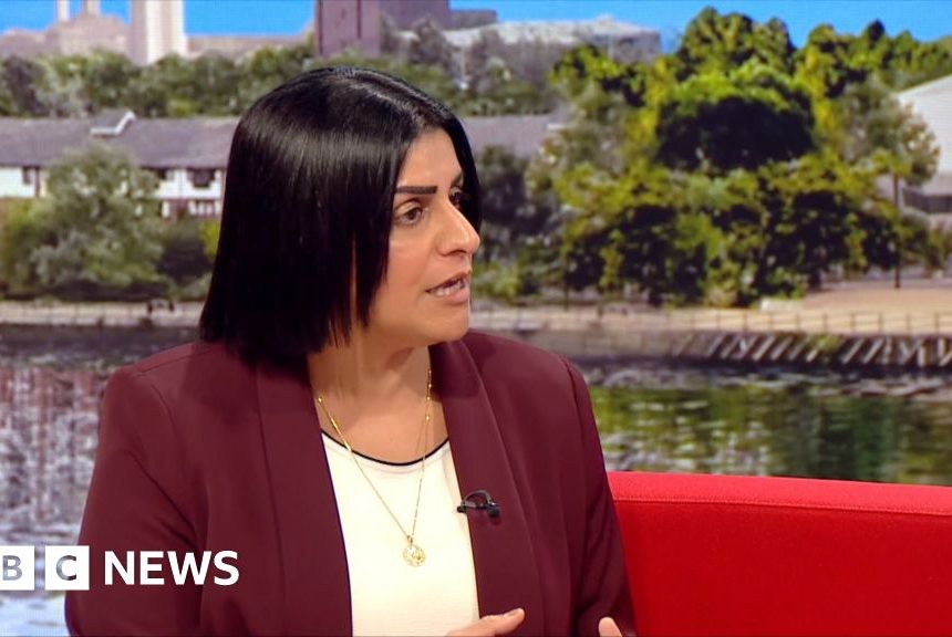 Pro-Palestine protests after Manchester attack 'un-British', says Mahmood