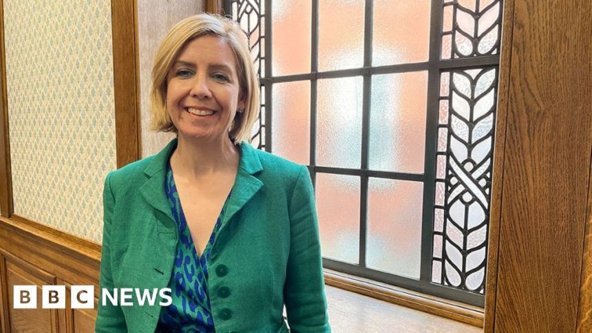 Reform's Dame Andrea Jenkyns considers scrapping English lessons