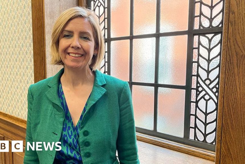 Reform's Dame Andrea Jenkyns considers scrapping English lessons