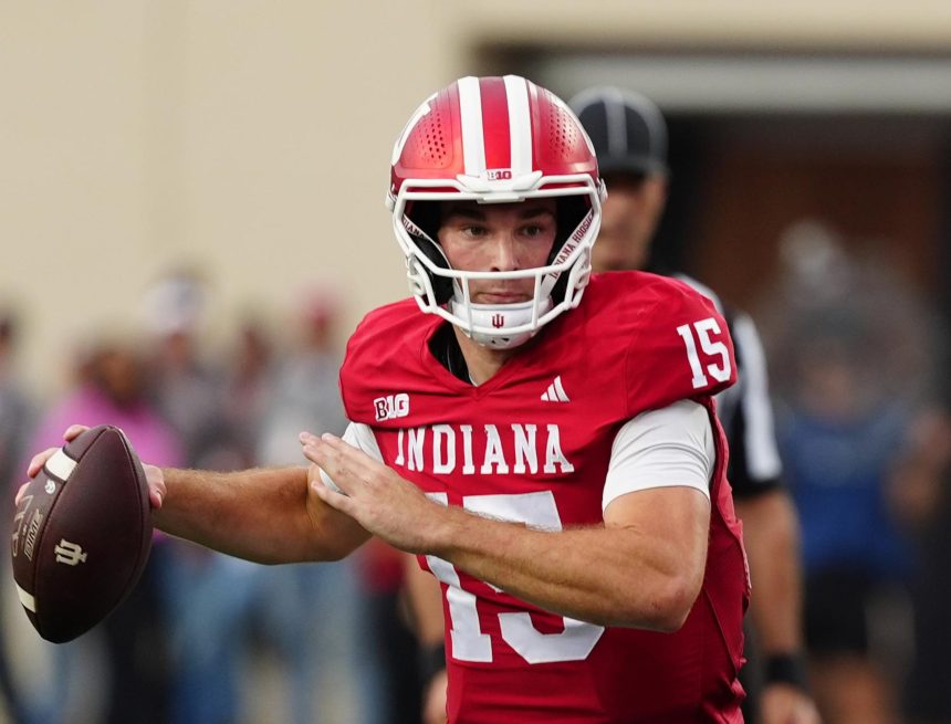 Report Card Grades for Top 20 College Football QBs After Week 8