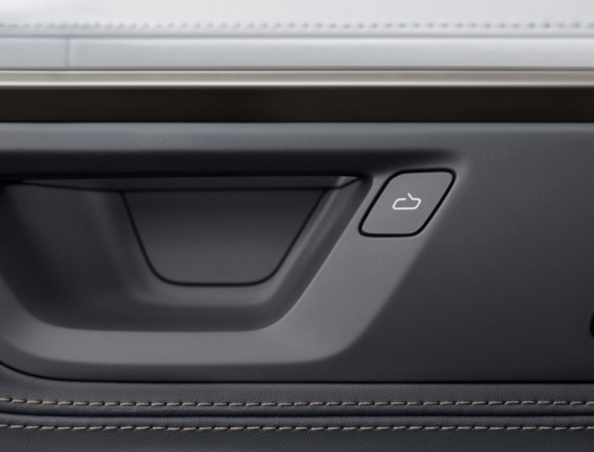 rivian next-gen r1s door latch