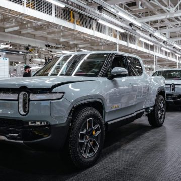 Rivian is settling $250 million lawsuit to focus on next Rivian assembly line