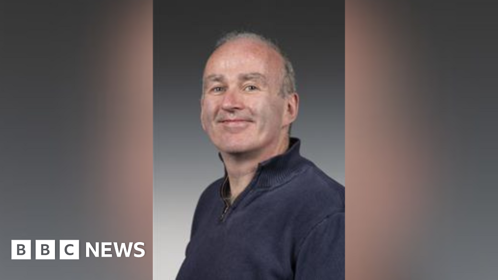 'Rude' Leicester city councillor urged to apologise to officers