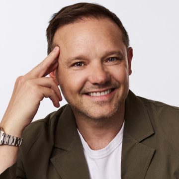 Sebastian Picardo is joining Monica Vinader as CEO. He was most recently president and CEO of Holt Renfrew in Canada.