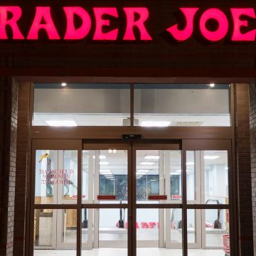 Smuckers is Suing Trader Joe’s Over Their Uncrustables Dupe Bon Appétit