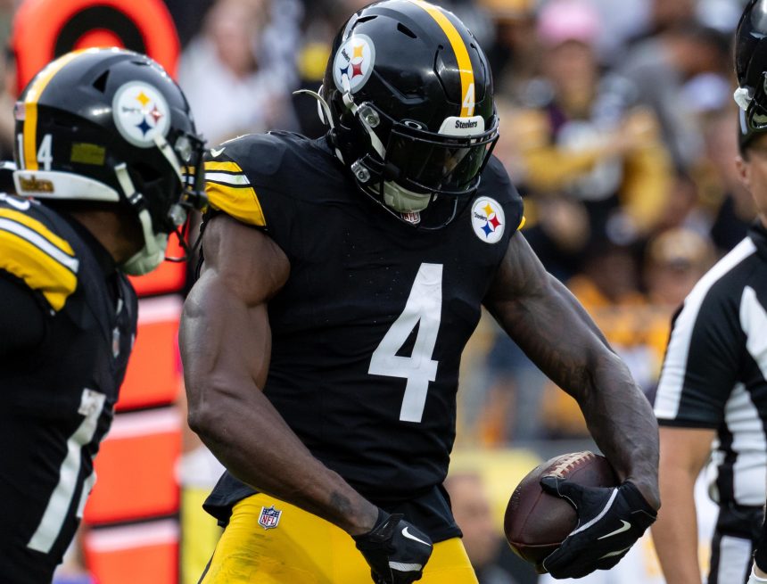 Steelers Reportedly Eye Trade for 'Speed Threat' to Help Aaron Rodgers, DK Metcalf