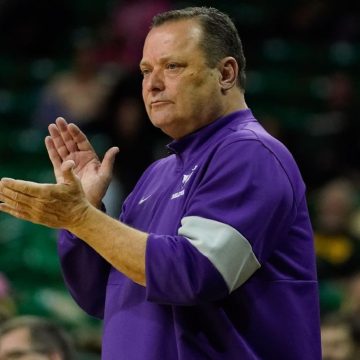 Tarleton State coach Billy Gillispie on leave amid inquiry