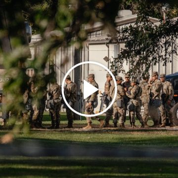 Texas National Guard Troops Arrive in Illinois for Deployment