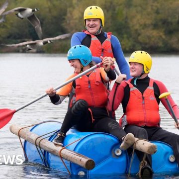 Thames Water administration call from Lib Dems' leader Sir Ed Davey