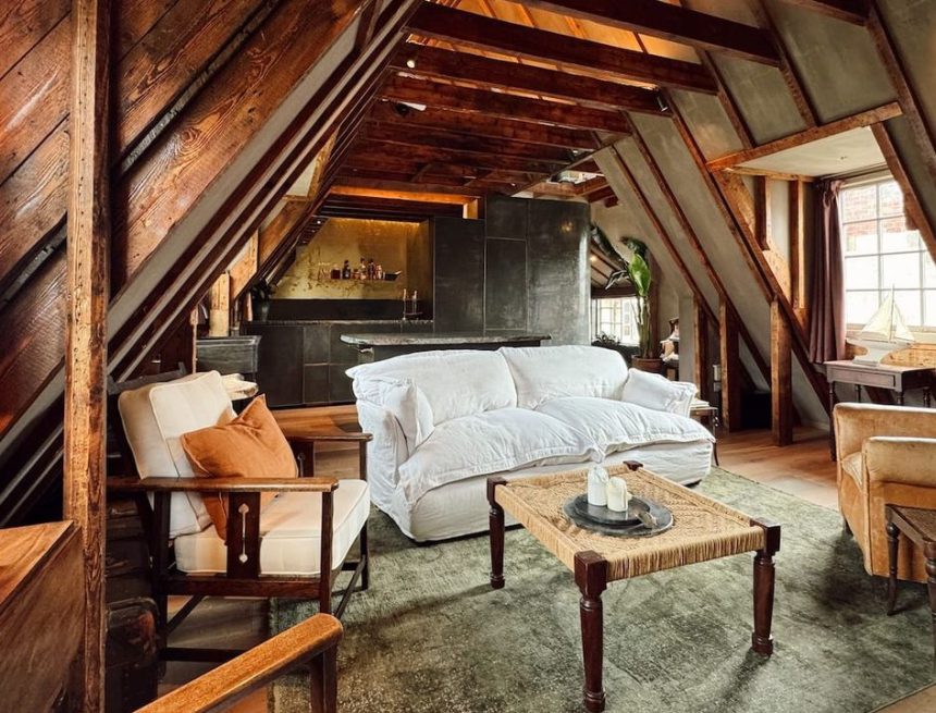 The 10 Best Airbnbs in Scotland for a Folkloric Fall Getaway