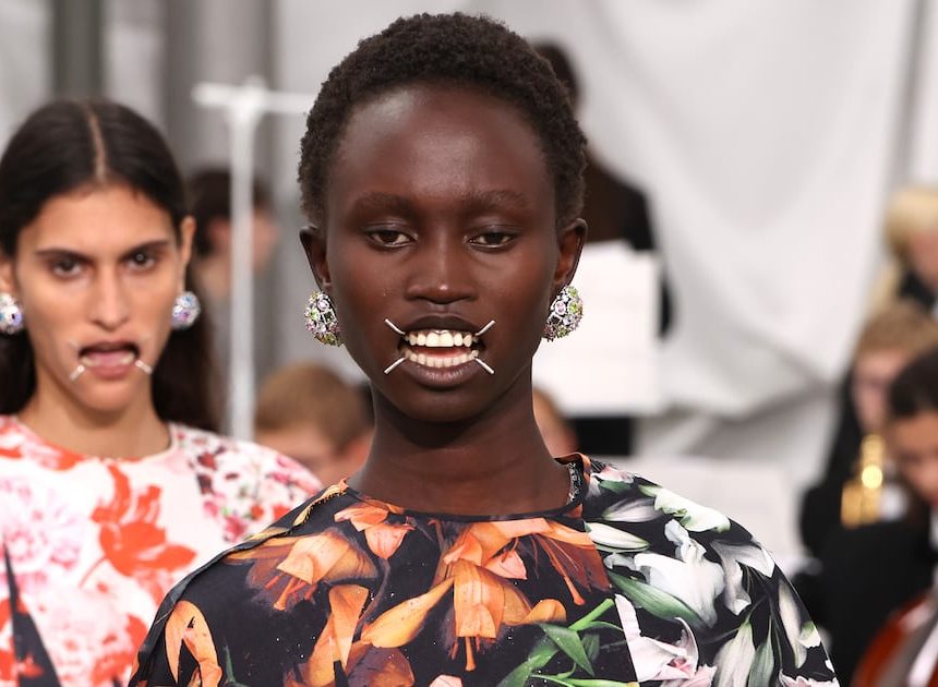 The Debrief | Does Fashion Still Know What Women Want?