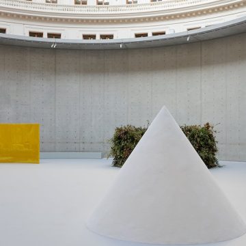 The Importance of Minimalism in a Maximalist World